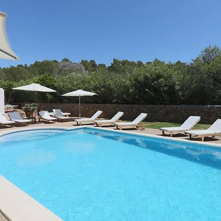 Caseres Villa *