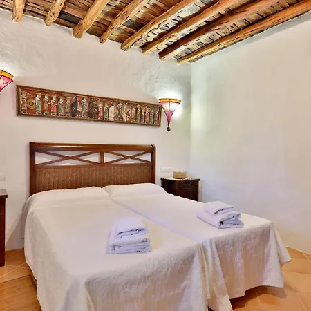 Caseres Villa *