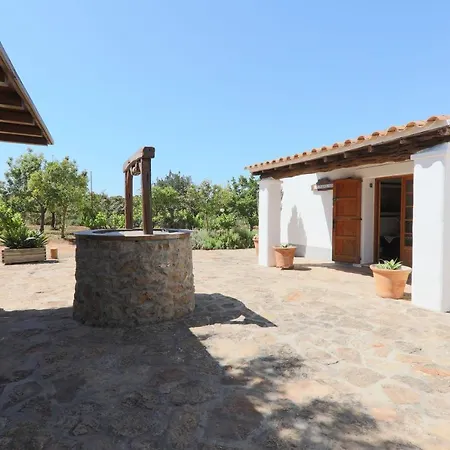 Caseres Villa