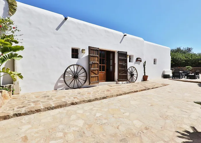 Villa Caseres Santa Eularia des Riu