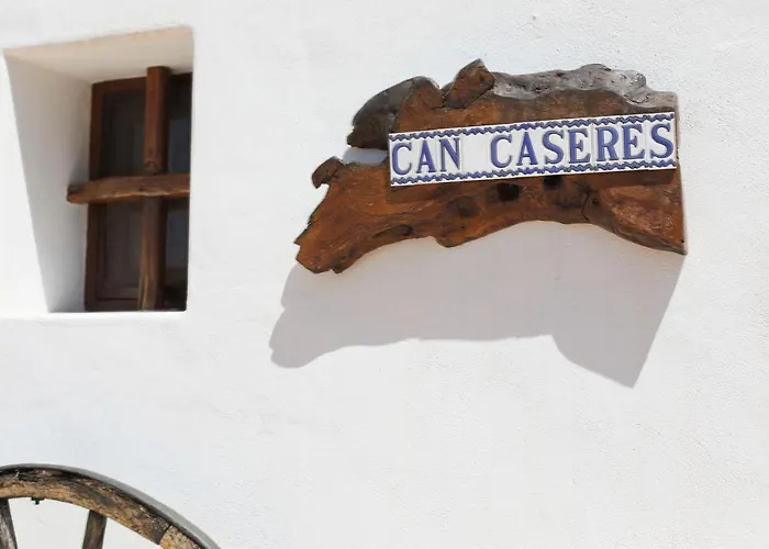 Caseres Villa Santa Eularia des Riu